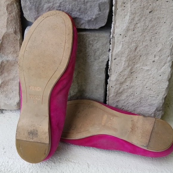 Shoes - Picture 3 of 5